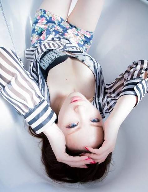 Cosplay福利/性感美女明日香cosplay