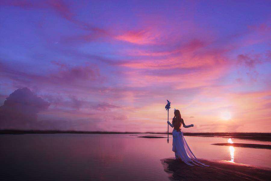 Cosplay福利/英雄联盟风暴之怒迦娜cosplay御姐福利图片