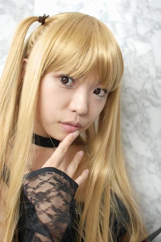 Cosplay福利/死亡笔记弥海砂诱人黑丝袜cosplay图片
