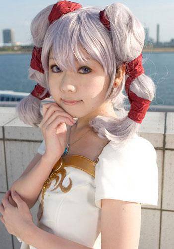 Cosplay福利/《火焰之纹章》双马尾萝莉cosplay