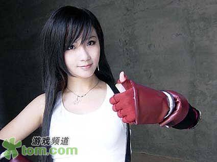 Cosplay福利/超靓FF7女主角火辣身材真人cosplay