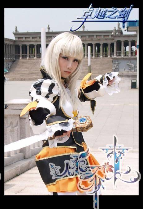 Cosplay福利/为人形圣堂Cos社团卓越之剑cosplay外景照