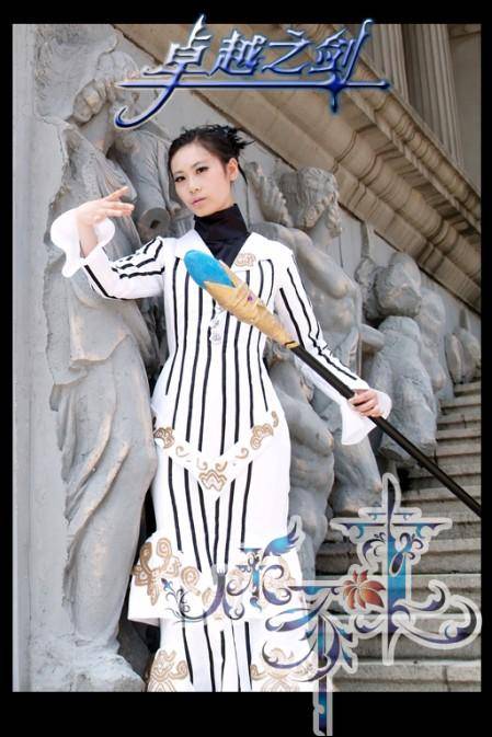 Cosplay福利/为人形圣堂Cos社团卓越之剑cosplay外景照