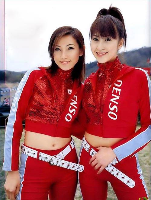 Cosplay福利/赛车女郎短裙写真集锦,美女赛车手cos图片