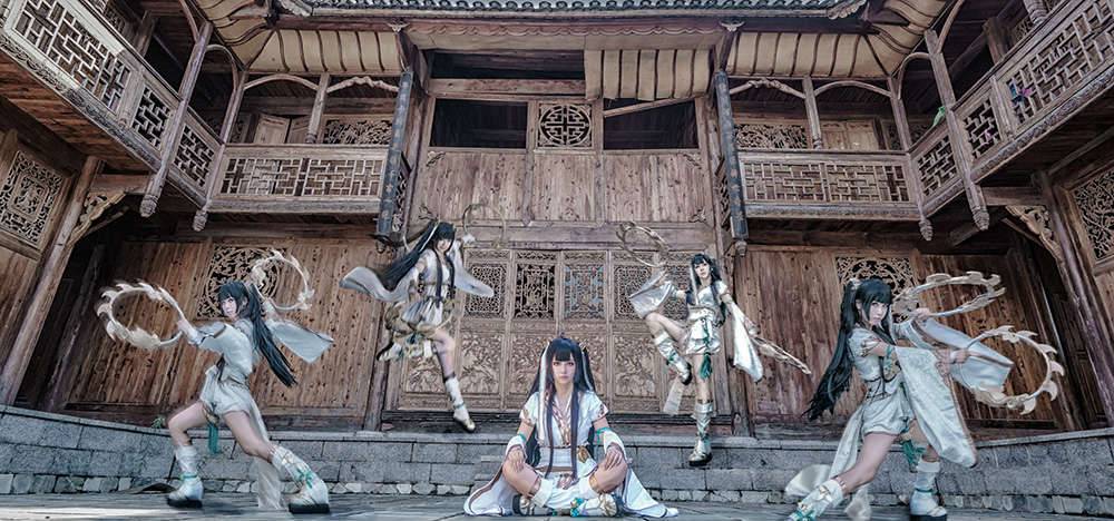 Cosplay福利/天涯明月刀OL寒江城盟主曲无忆cosplay图片