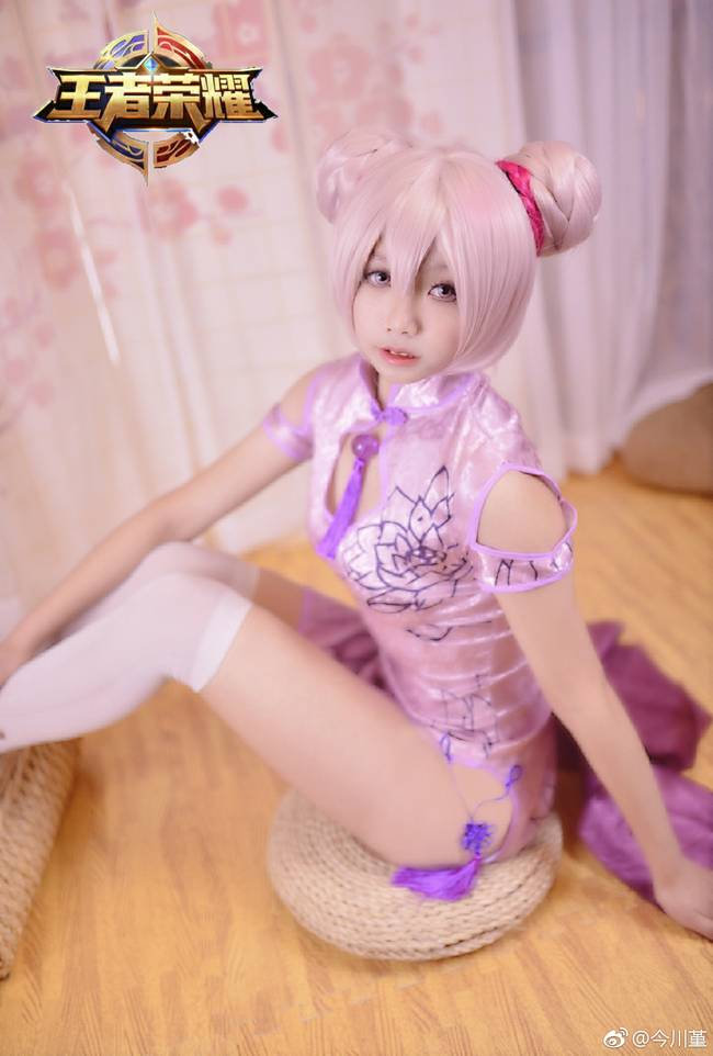 Cosplay福利/王者cos/王者荣耀小乔白丝美腿cosplay图片