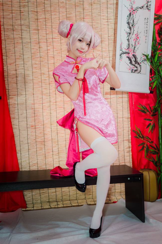 Cosplay福利/王者cos/王者荣耀小乔cosplay美女白丝图