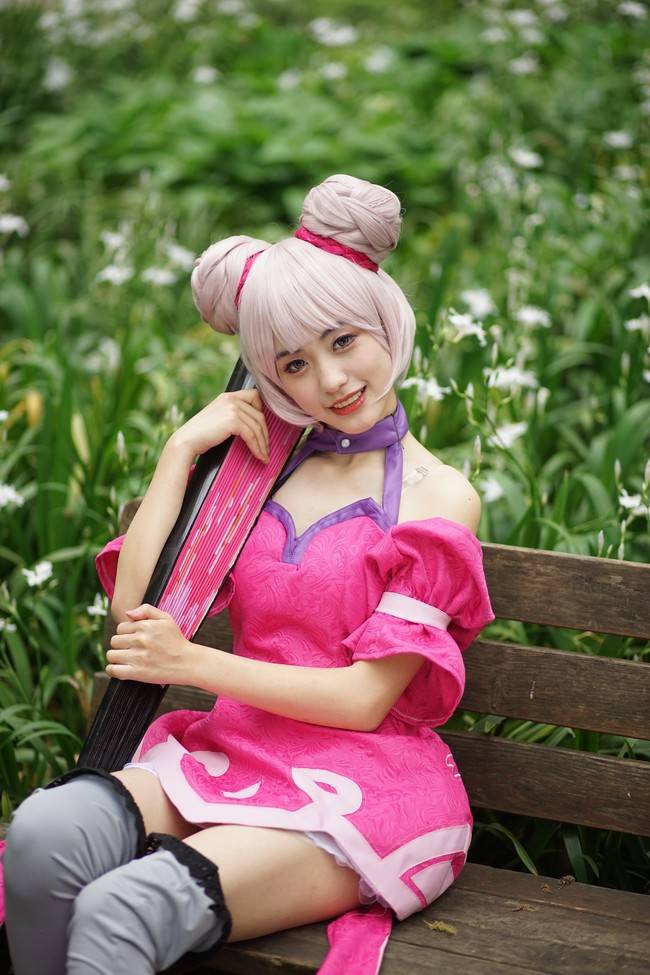 Cosplay福利/王者cos/王者荣耀小乔恋之微风cosplay图片