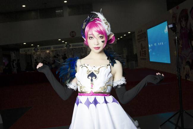 Cosplay福利/王者cos/王者荣耀小乔天鹅之梦cosplay图片