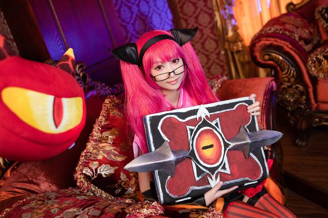 Cosplay福利/王者cos/王者荣耀暗夜萝莉安琪拉cosplay美图