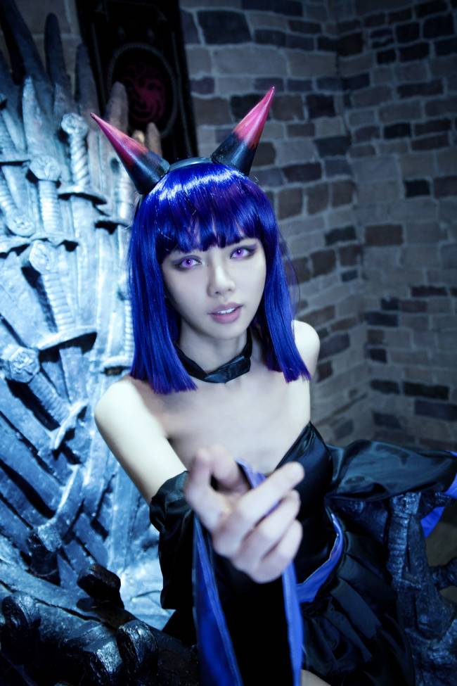 Cosplay福利/王者cos/性感美女王者荣耀蔡文姬cosplay图片