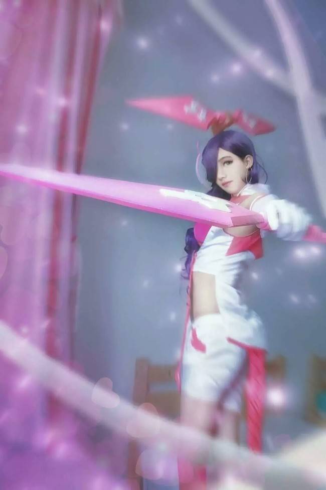 Cosplay福利/王者cos/白皙美少女王者荣耀荆轲cosplay美图