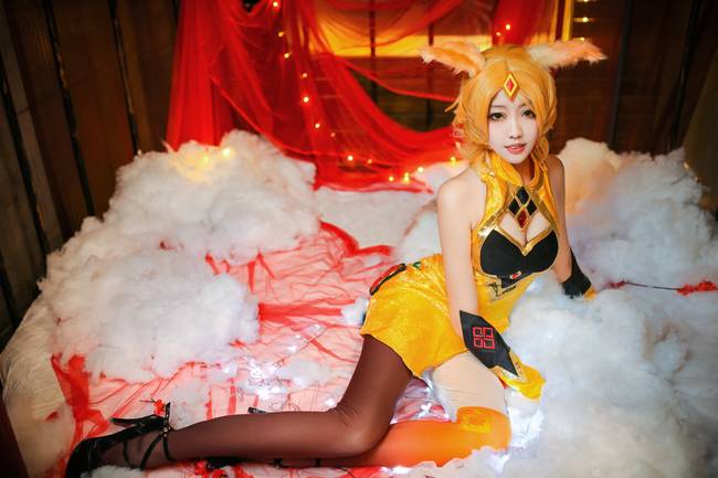 Cosplay福利/王者cos/巨乳美女王者荣耀妲己cosplay私房美图