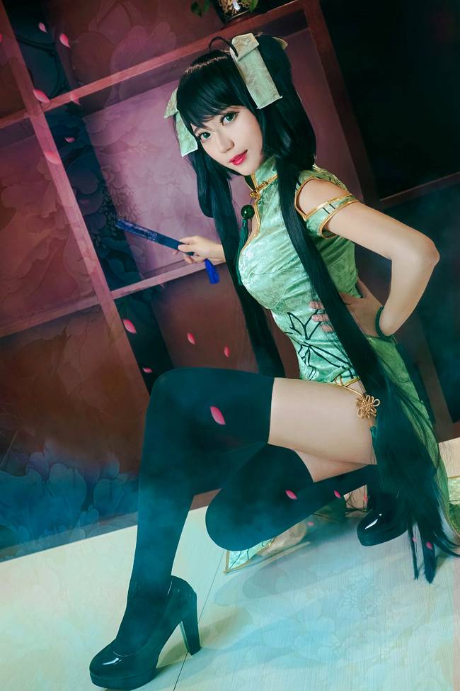 Cosplay福利/王者cos/王者荣耀孙尚香黑丝美腿cosplay图片