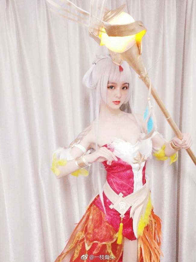 Cosplay福利/王者cos/王者荣耀性感美女王昭君同人cosplay图片