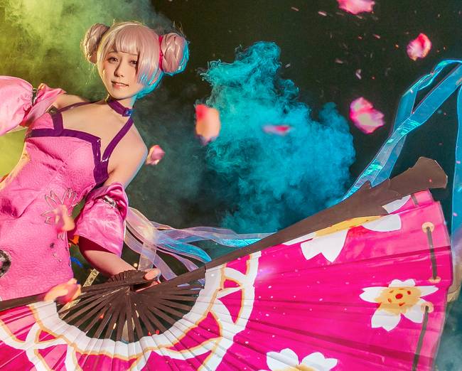 Cosplay福利/王者cos/王者荣耀小乔旗袍白丝cosplay美图