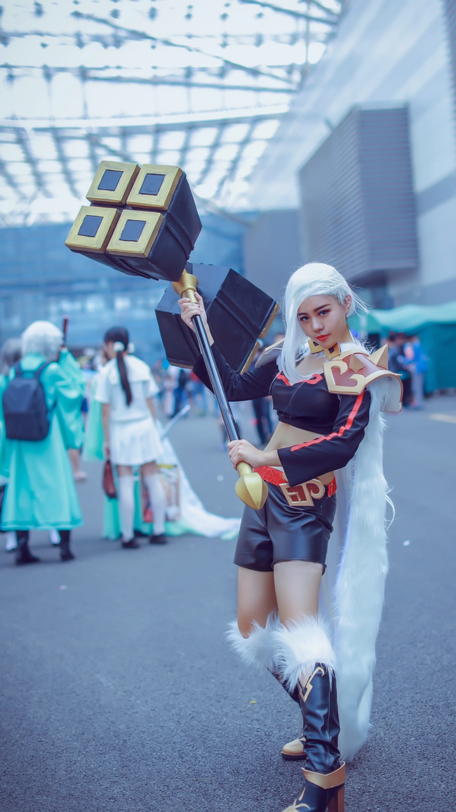 Cosplay福利/王者cos/性感美女王者荣耀cosplay钟无艳图片