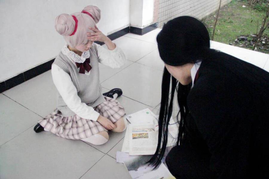 Cosplay福利/学生制服版王者荣耀小乔周瑜cosplay图片