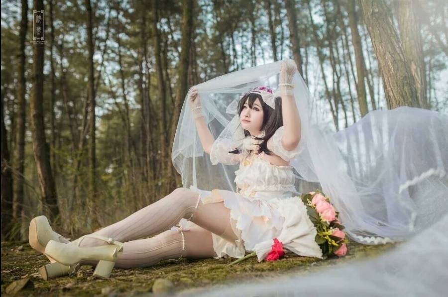 Cosplay福利/lovelive!萌娘矢泽妮可婚纱觉醒cosplay唯美图片