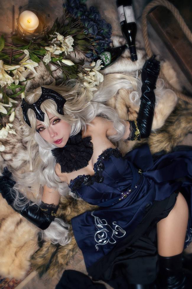 Cosplay福利/Fate/Grand Order贞德盛宴晚餐cosplay美女图片