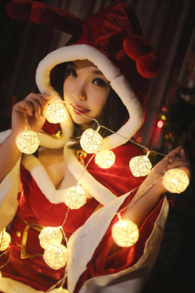 Cosplay福利/王者荣耀美女玩家cos貂蝉圣诞恋歌图片