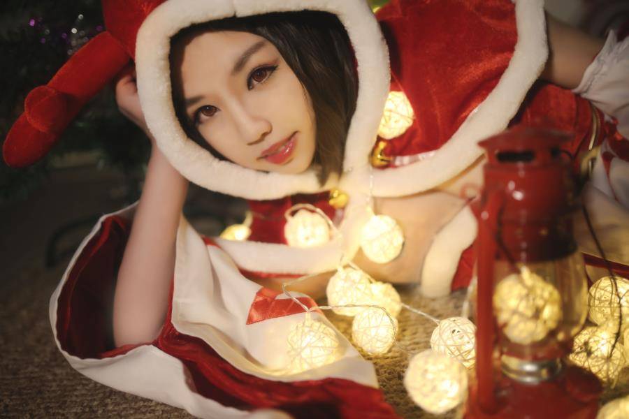 Cosplay福利/王者荣耀美女玩家cos貂蝉圣诞恋歌图片