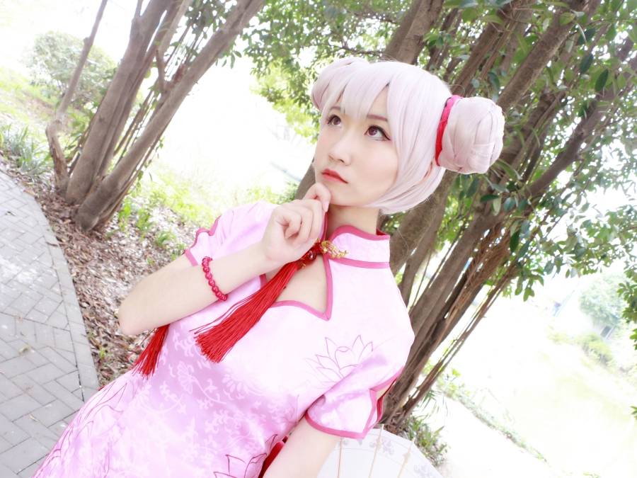 Cosplay福利/王者荣耀小乔同人旗袍白丝cos图片