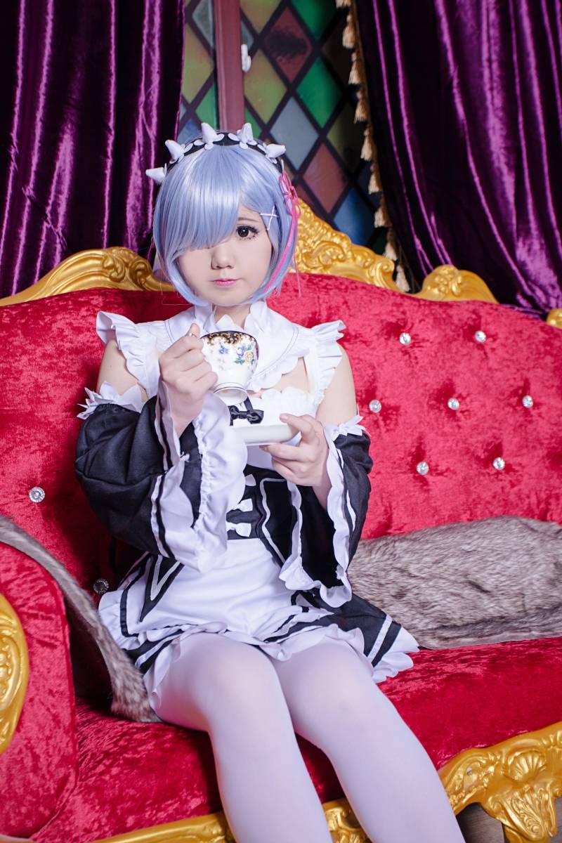 Cosplay福利/二次元美女萝莉cosplay蕾姆白丝女仆图片