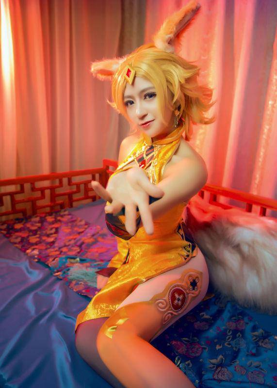 Cosplay福利/性感巨乳美女王者荣耀妲己cos美女图片