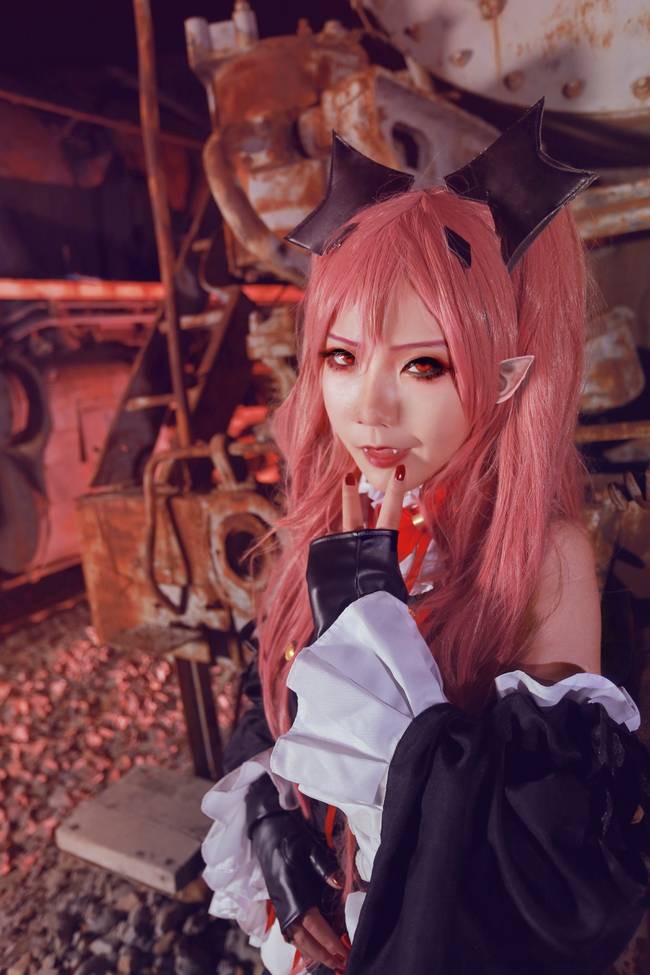 Cosplay福利/性感美女美腿终结的炽天使克鲁鲁·采佩西cos美图