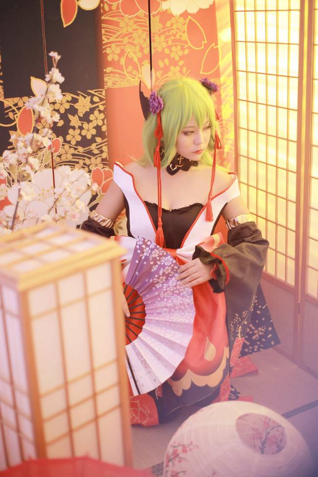 Cosplay福利/CodeGeass反叛的鲁路修C.C.美女花魁cos图片