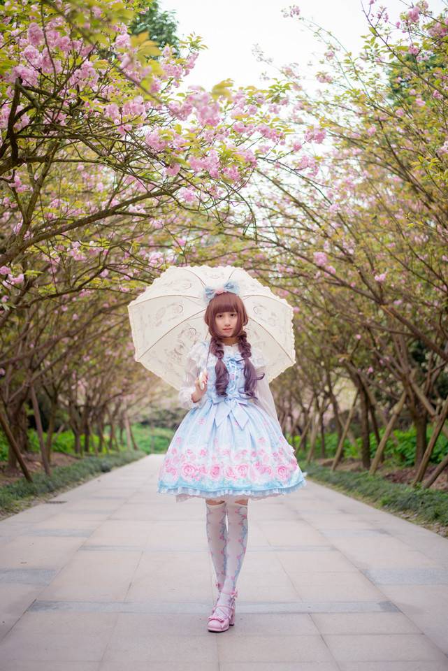 Cosplay福利/超美萌萝莉洋装唯美cosplay美图