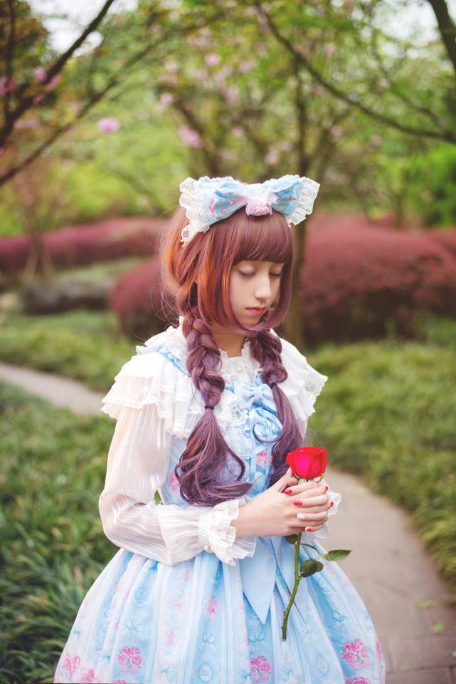 Cosplay福利/超美萌萝莉洋装唯美cosplay美图