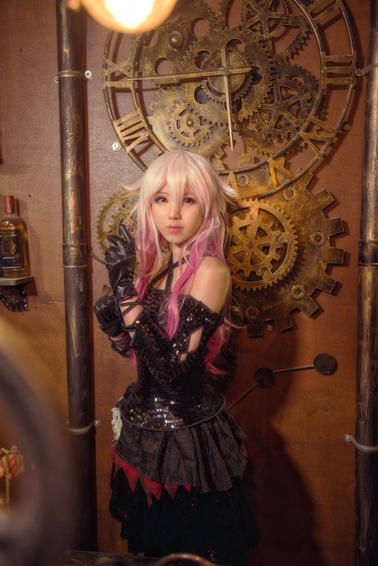 Cosplay福利/性感御姐美腿黑丝cosplay罪恶王冠楪祈图片