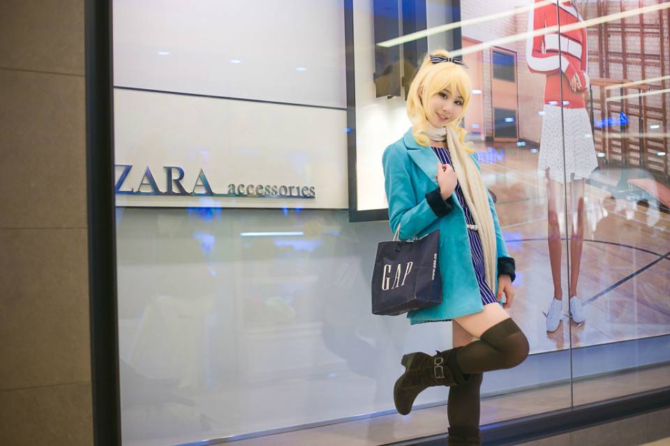 Cosplay福利/lovelive!绚濑绘里丝袜美腿街头时尚cosplay美图
