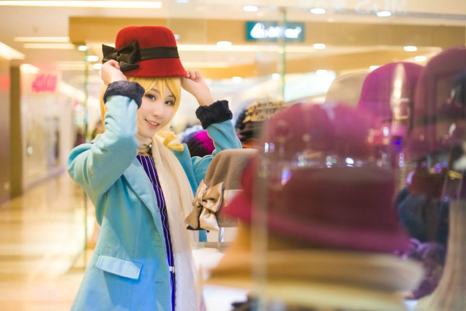 Cosplay福利/lovelive!绚濑绘里丝袜美腿街头时尚cosplay美图