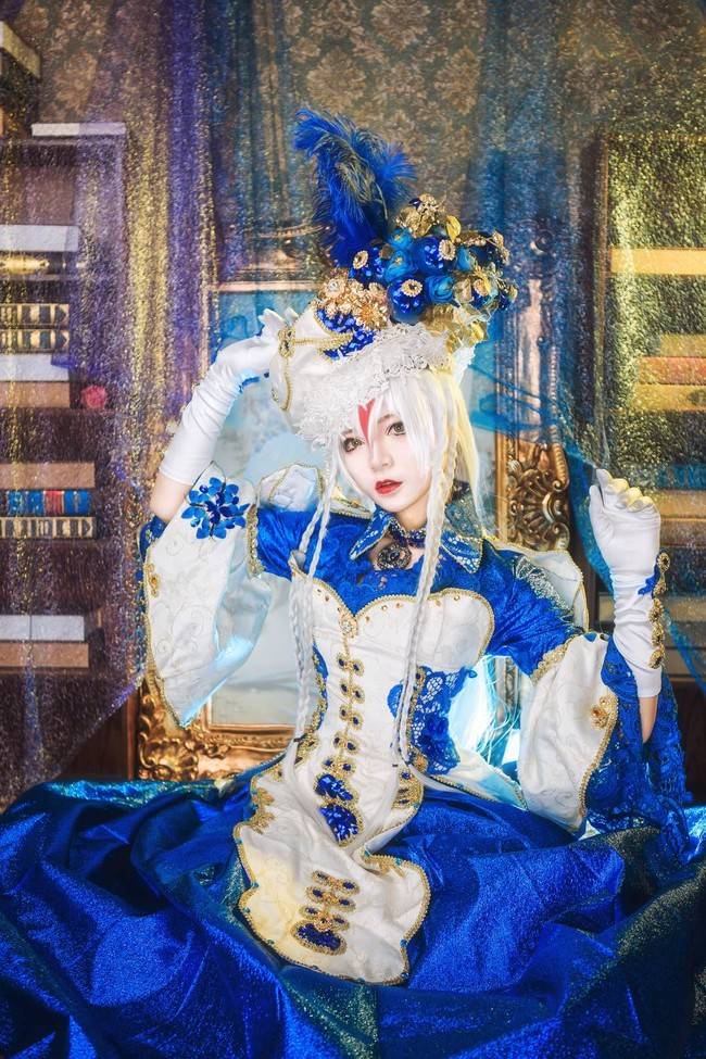 Cosplay福利/《圣魔之血》亚丝塔洛雪‧爱斯兰cosplay美女图片