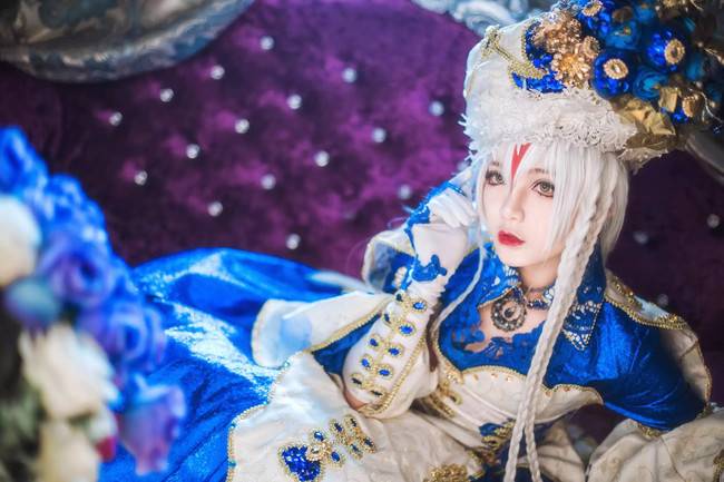 Cosplay福利/《圣魔之血》亚丝塔洛雪‧爱斯兰cosplay美女图片