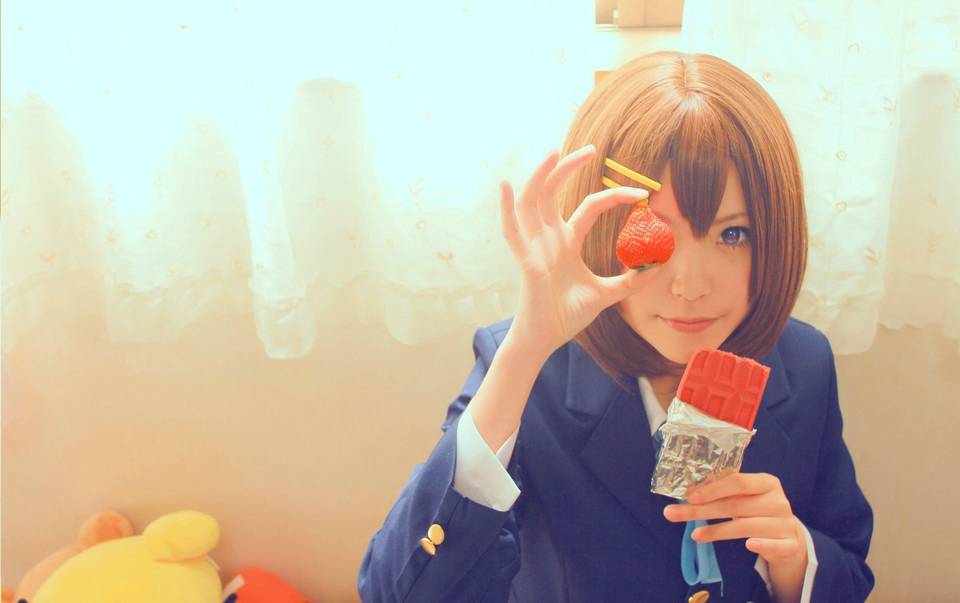 Cosplay福利/轻音少女cosplay平泽唯显制服萝莉美图