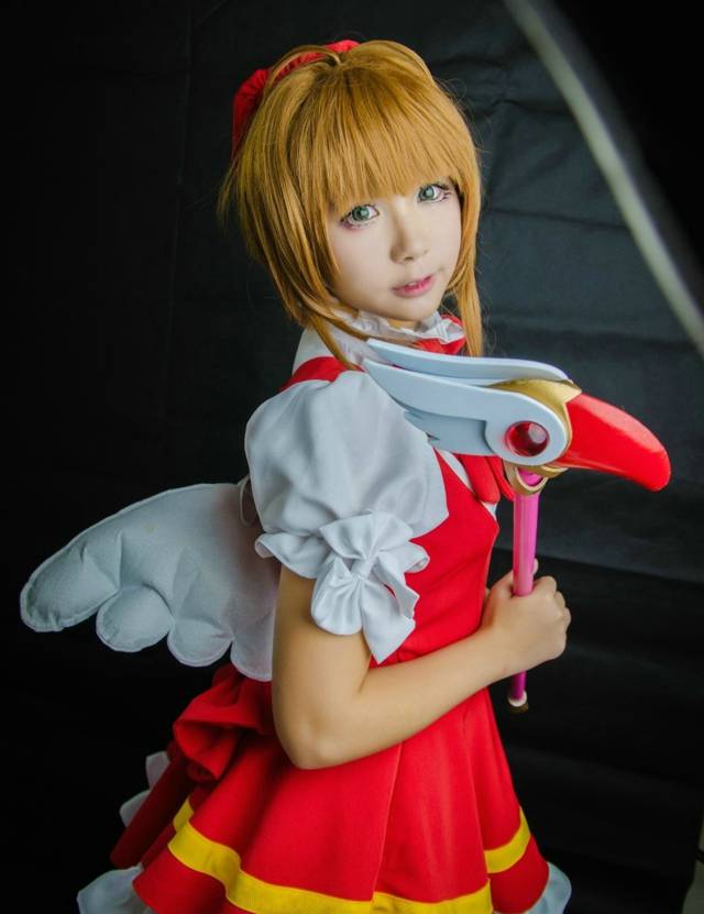 Cosplay福利/童颜萝莉沫茉魔卡少女小樱cos正片美图