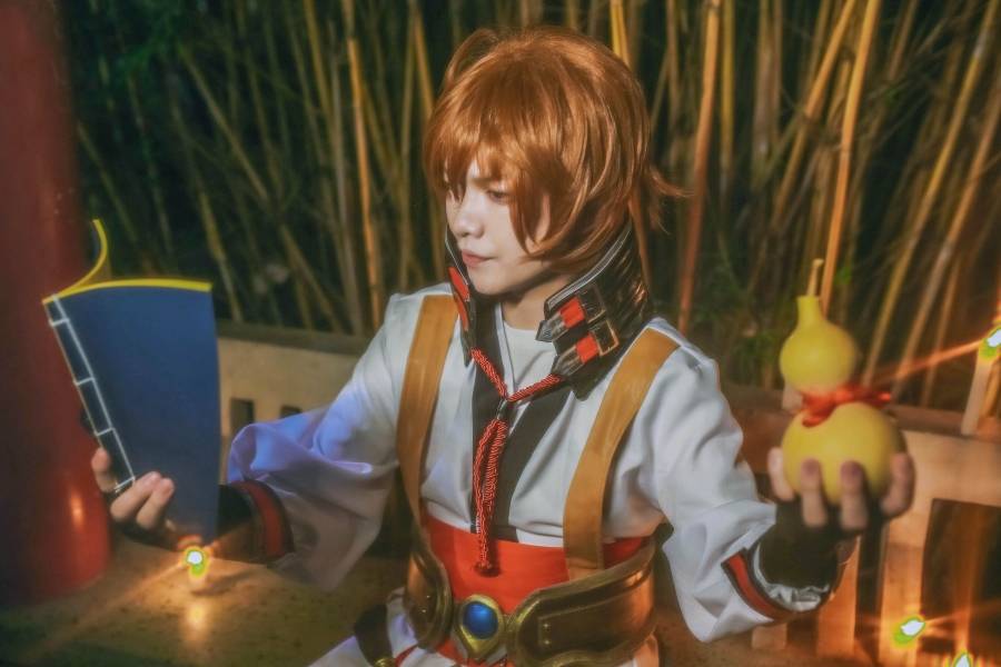 Cosplay福利/帅气小鲜肉王者荣耀cosplay李白图片