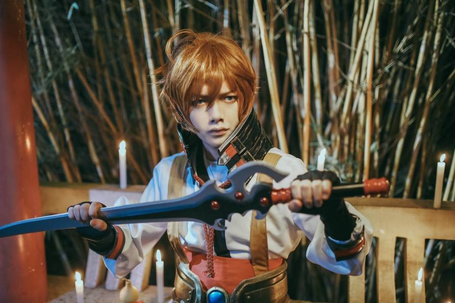 Cosplay福利/帅气小鲜肉王者荣耀cosplay李白图片