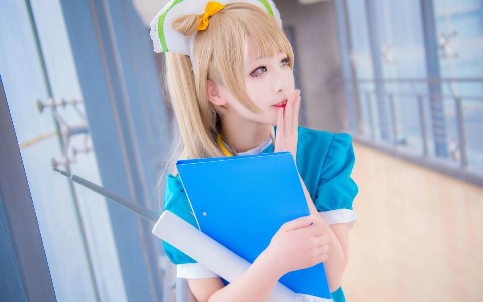 Cosplay福利/清纯美女cos南小鸟护士装唯美图片