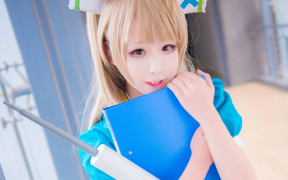 Cosplay福利/清纯美女cos南小鸟护士装唯美图片