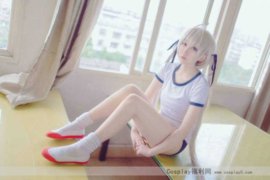 Cosplay福利/浅野菌子校服cosplay缘之空穹妹萝莉图片