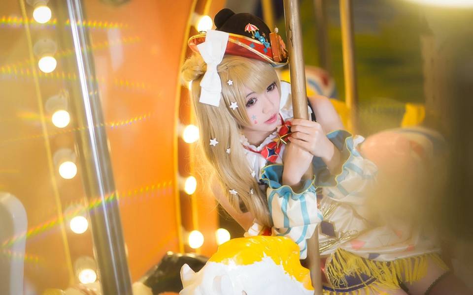 Cosplay福利/俏皮萝莉LoveLive南小鸟cosplay正片