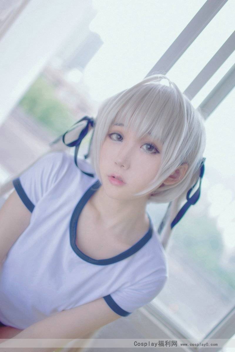 Cosplay福利/浅野菌子校服cosplay缘之空穹妹萝莉图片