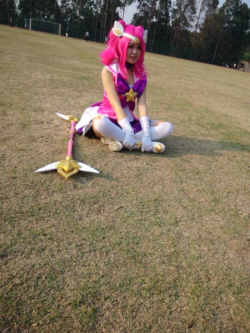Cosplay福利/LOL英雄联盟光辉女郎拉克丝同人Cos图片