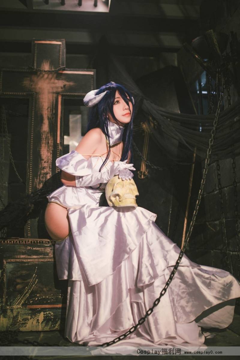 Cosplay福利/宅男女神雅儿贝德性感巨乳邪恶无圣光cos美图