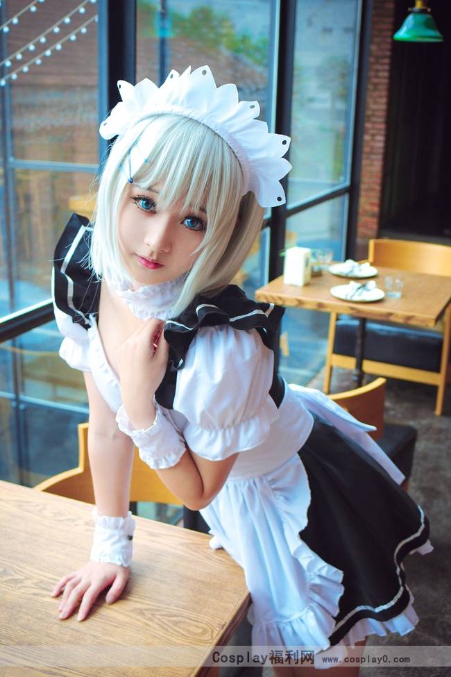 Cosplay福利/《约会大作战》鸢一折纸同人女仆白丝Cos美女图片